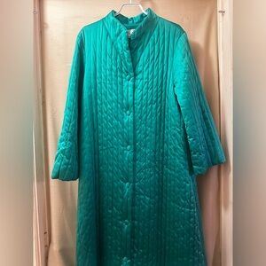 Vintage Vanity Fair Aquamarine Quilted House Coat Robe USA Size 18